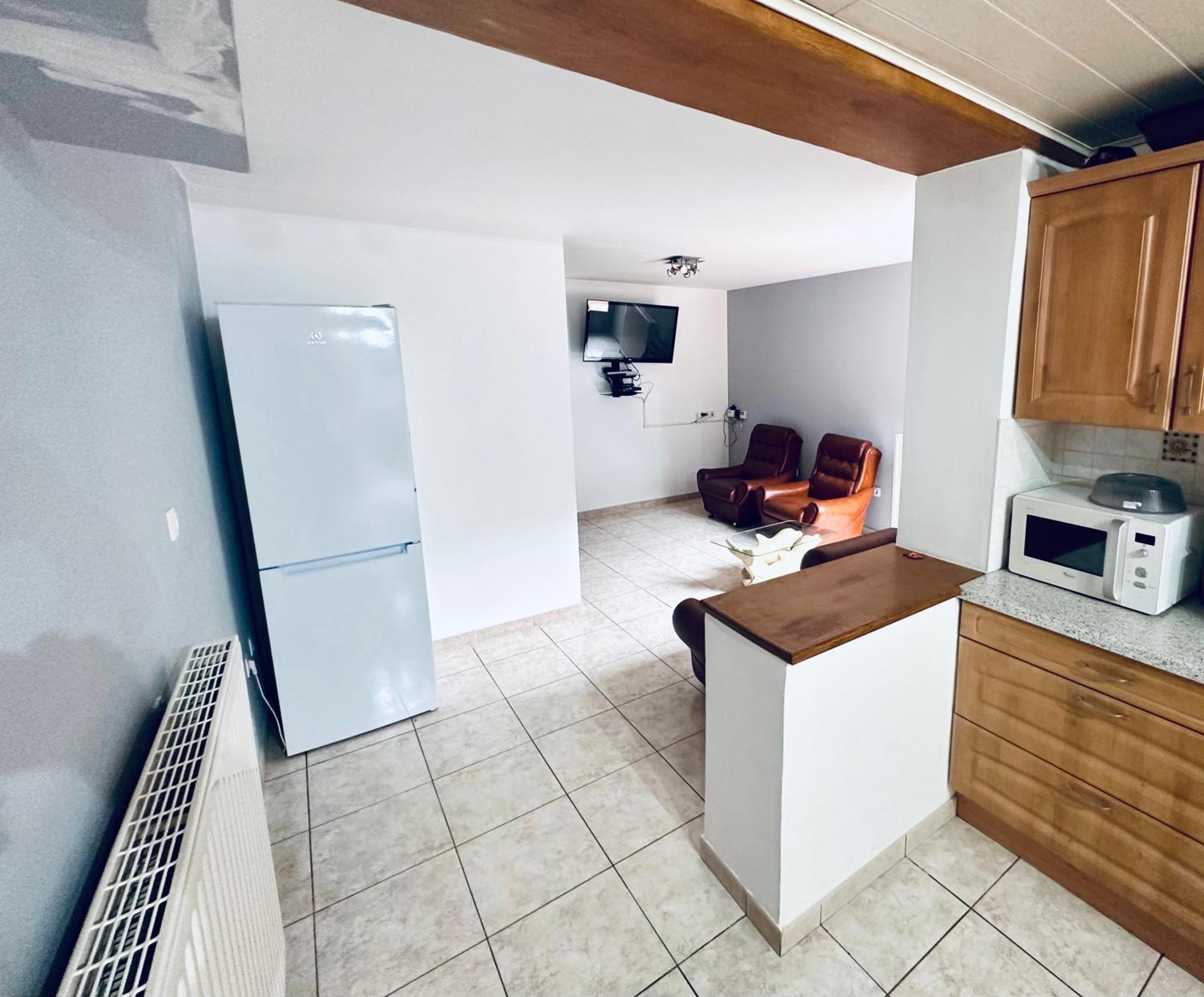 Chambre Et Sdd Privees Dans Une Maison Partagee Avec Des Residents Mons Exteriér fotografie